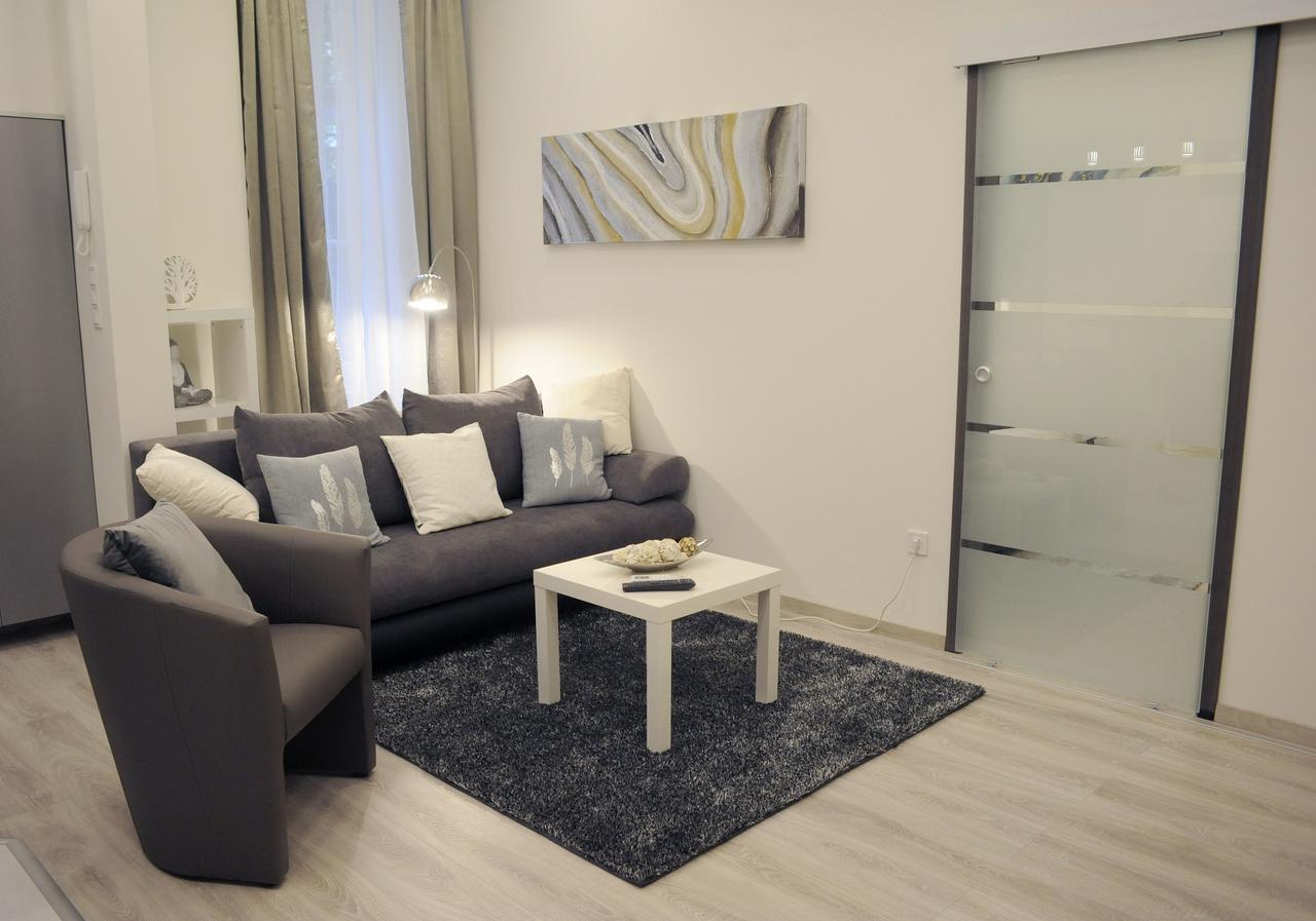 Apartamento Opera Superior Liszt Ferenc Tér Budapest Exterior foto